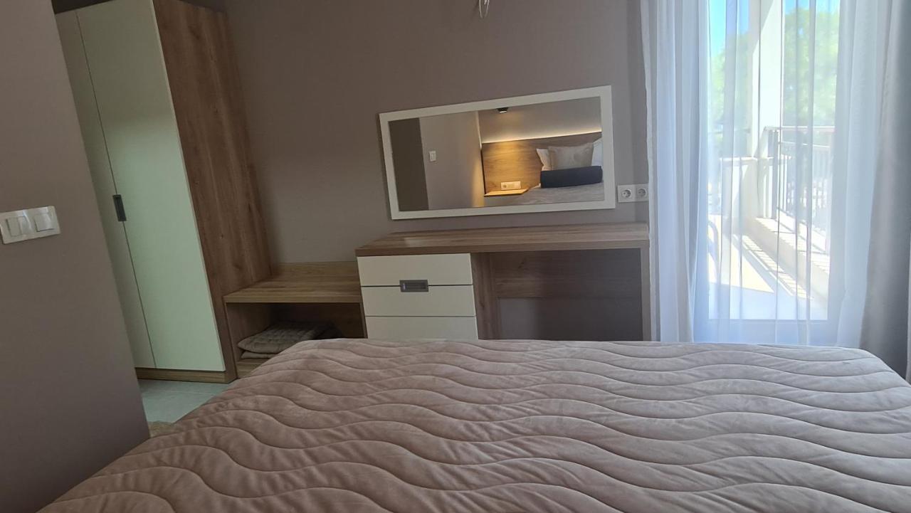 Nea Apartments Ahtopol Eksteriør billede